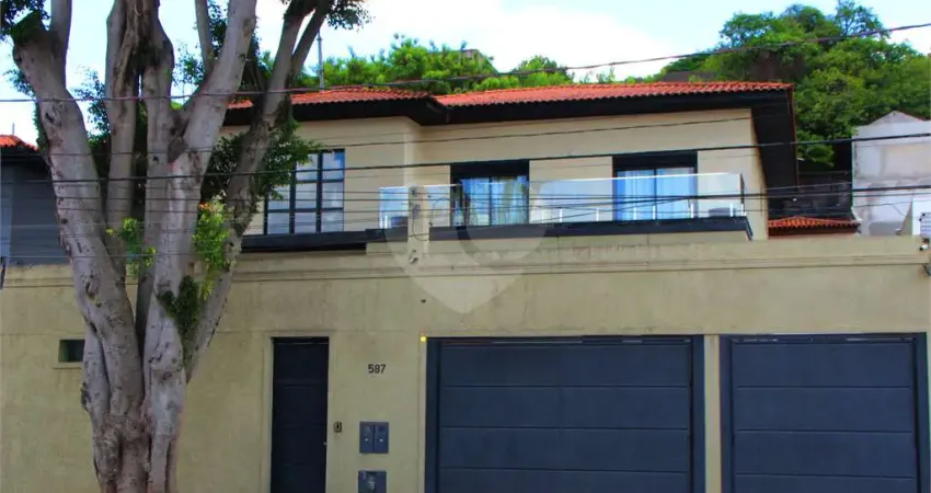 Casa com 9 quartos à venda na Rua Itápolis, 587, Pacaembu, São Paulo