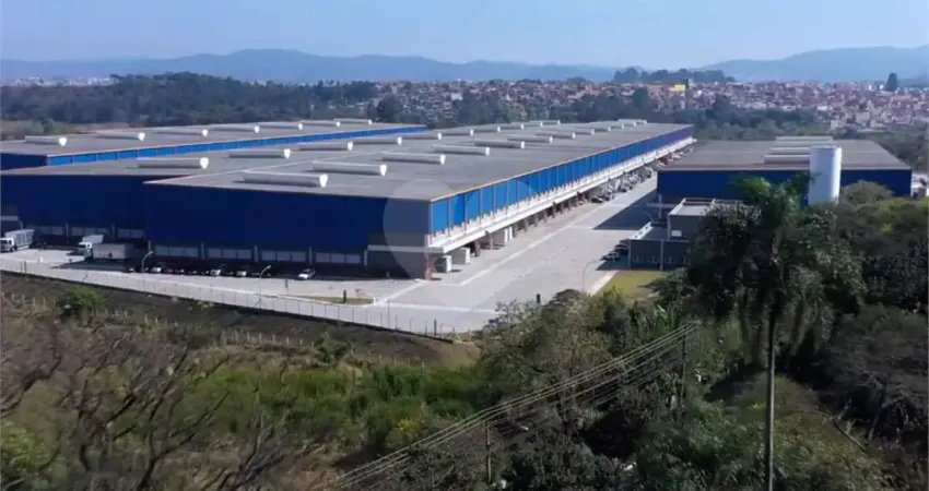 Barracão / Galpão / Depósito para alugar na Avenida Paschoal Thomeu, 1143, Vila Nova Bonsucesso, Guarulhos