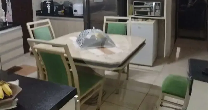 Casa com 3 quartos à venda na Rua Estrela do Indaiá, 109, Jardim Monte Carmelo, Guarulhos