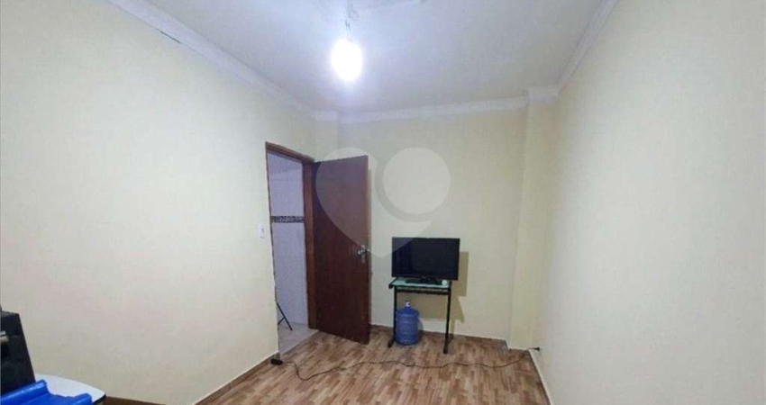Casa com 3 quartos à venda na Avenida da Água Funda, 749, Taboão, Diadema