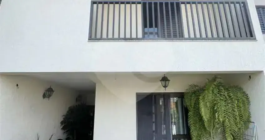 Casa com 3 quartos à venda na Rua Élbio Camilo, 113, Centro, Diadema