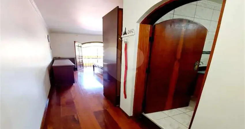 Casa com 2 quartos à venda na Rua Miguel Guillen, 362, Jardim Rina, Santo André
