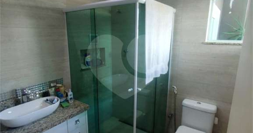 Casa com 3 quartos à venda na Rua Cajuru, 157, Vila Pires, Santo André