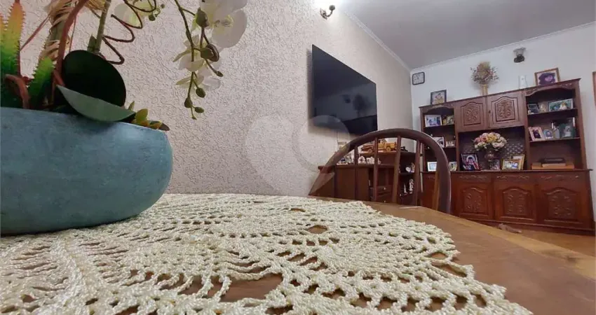 Casa com 2 quartos à venda na Rua Ângelo Sueu Nose, 337, Canhema, Diadema