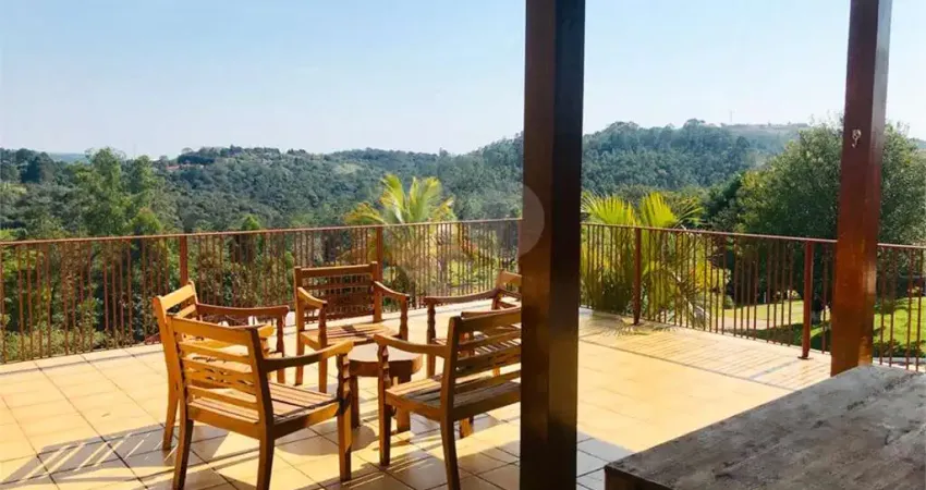 Chácara / sítio com 7 quartos à venda na Avenida Gaivota, 1800, Parque da Fazenda II, Jundiaí