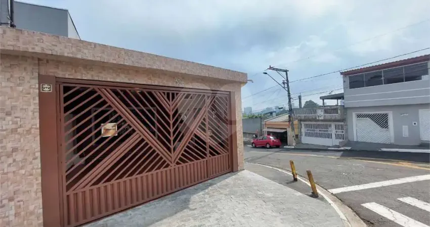 Casa com 5 quartos à venda na Rua Colômbia, 196, Centro, Diadema