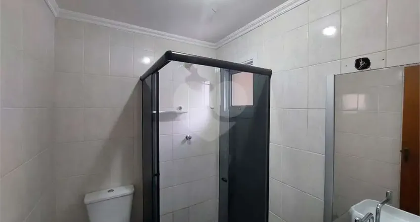 Casa em condomínio fechado com 3 quartos à venda na Rua Professor Evandro Caiafa Esquivel, 252, Centro, Diadema