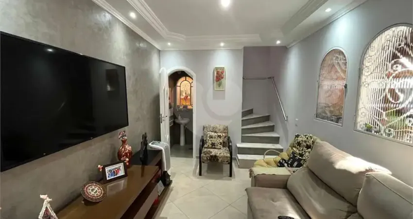 Casa com 2 quartos à venda na Rua Tiradentes, 334, Centro, Diadema