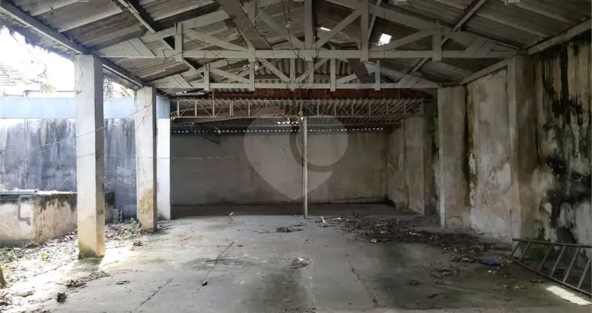 Barracão / Galpão / Depósito à venda na Rua Doutor Franco da Rocha, 543, Perdizes, São Paulo