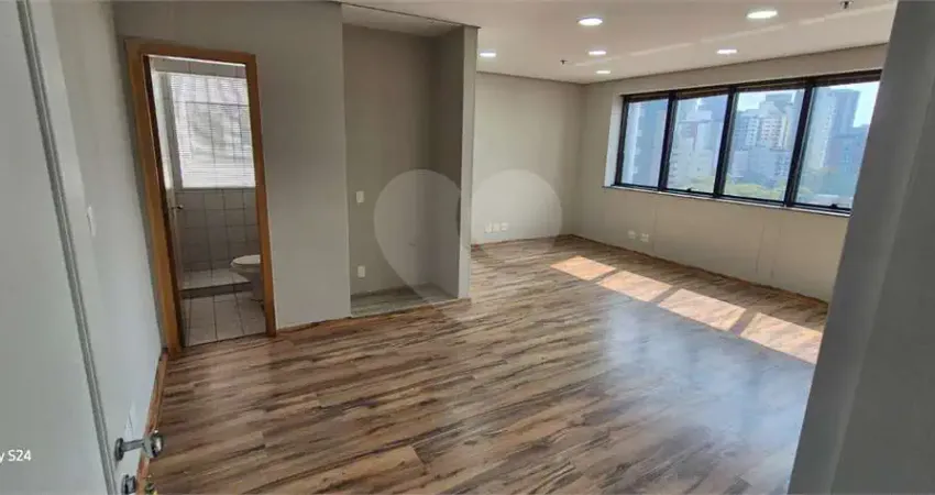 Sala comercial à venda na Avenida Vereador José Diniz, 3643, Santo Amaro, São Paulo