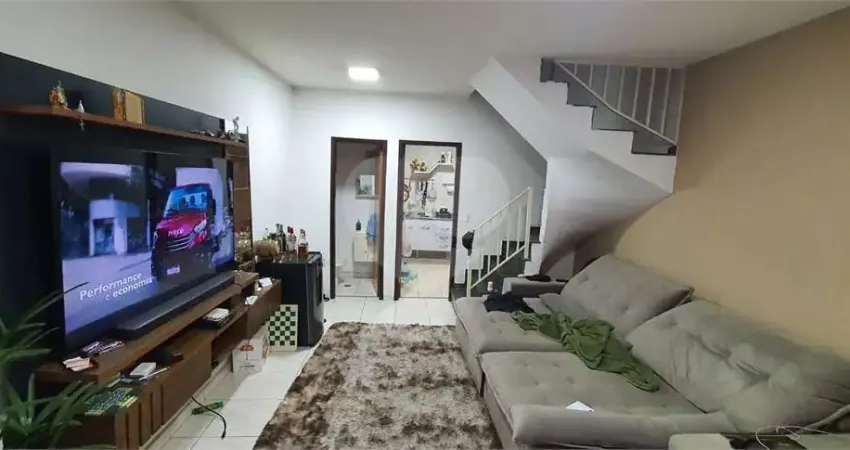 Casa em condomínio fechado com 3 quartos à venda na Rua Miguel Gonçalves Correia, 428, Vila Pirajussara, São Paulo