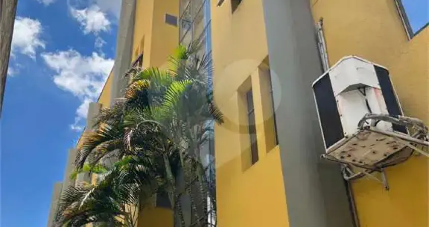 Prédio para alugar na Rua Cruzeiro, 651, Barra Funda, São Paulo