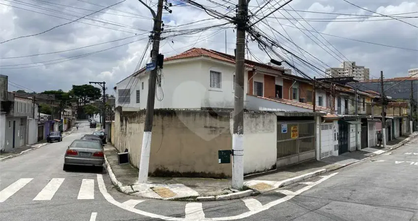 Casa com 3 quartos à venda na Rua Bento Rodrigues Bastos, 108, Capela do Socorro, São Paulo