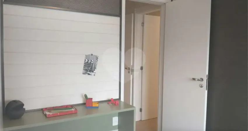Apartamento com 3 quartos à venda na Rua Manuel de Paiva, 156, Vila Mariana, São Paulo