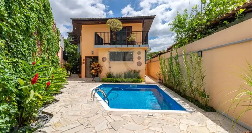 Casa com 3 quartos à venda na Rua Peribebuí, 171, Alto da Lapa, São Paulo