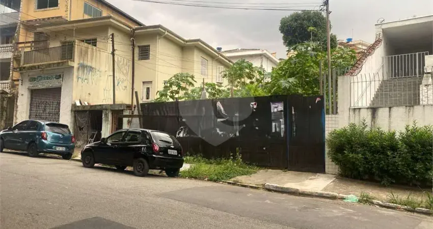 Terreno à venda na Rua Joaquim Galvão, 516, Vila Sônia, São Paulo