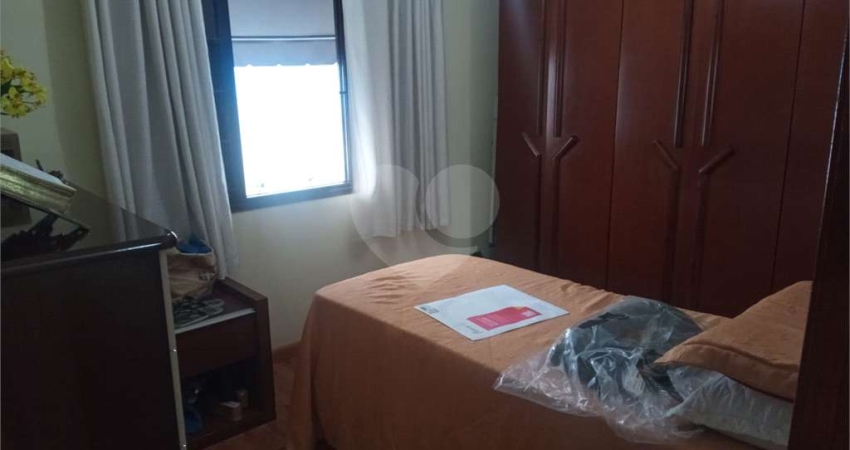 Casa com 4 quartos à venda na Rua Alcides de Almeida, 7799, Centro, São Bernardo do Campo