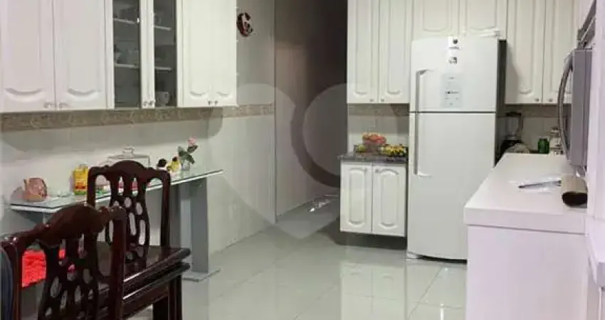 Casa com 3 quartos à venda na Rua Embiú, 283, Jardim Santa Maria, São Paulo