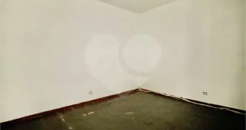 Casa com 4 quartos para alugar na Rua Ximbó, 392, Aclimação, São Paulo