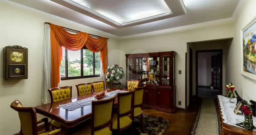 Casa com 5 quartos à venda na Rua dos Sabiás, 101, Independência, São Bernardo do Campo