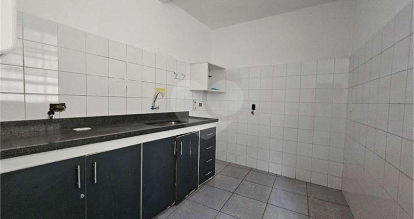 Prédio para alugar na Rua das Canjeranas, 125, Vila Parque Jabaquara, São Paulo