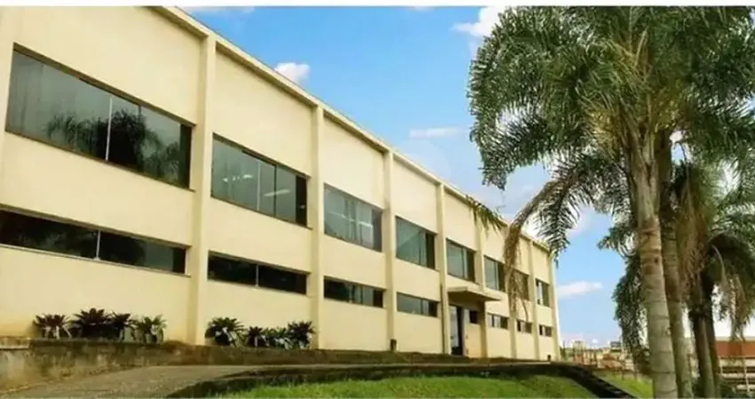 Barracão / Galpão / Depósito à venda na Rua Inácio Monteiro, 6720, Jardim Pérola I, São Paulo