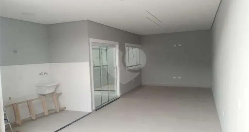 Casa com 3 quartos à venda na Alameda dos Flamboyants, 111, Residencial e Comercial Guarulhos, Guarulhos