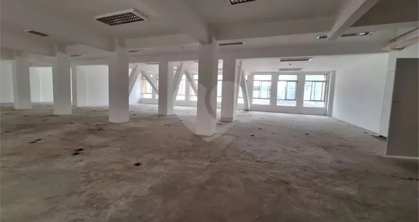 Sala comercial para alugar na Rua Quinze de Novembro, 228, Centro, São Paulo