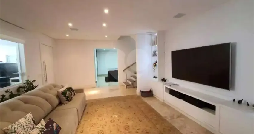 Casa em condomínio fechado com 3 quartos à venda na Rua Pacobá, 255, Jardim Panorama, São Paulo