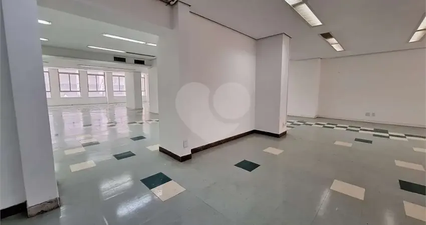 Casa comercial para alugar na Rua Quinze de Novembro, 228, Centro, São Paulo