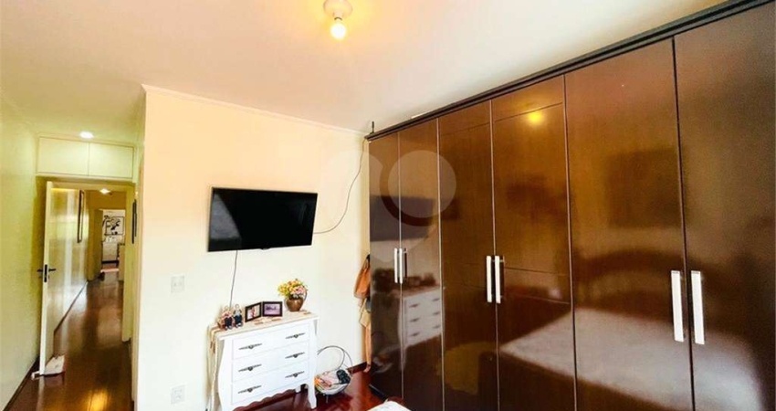 Casa com 4 quartos à venda na Rua Guaraci Silveira, 41, Vila Brasílio Machado, São Paulo