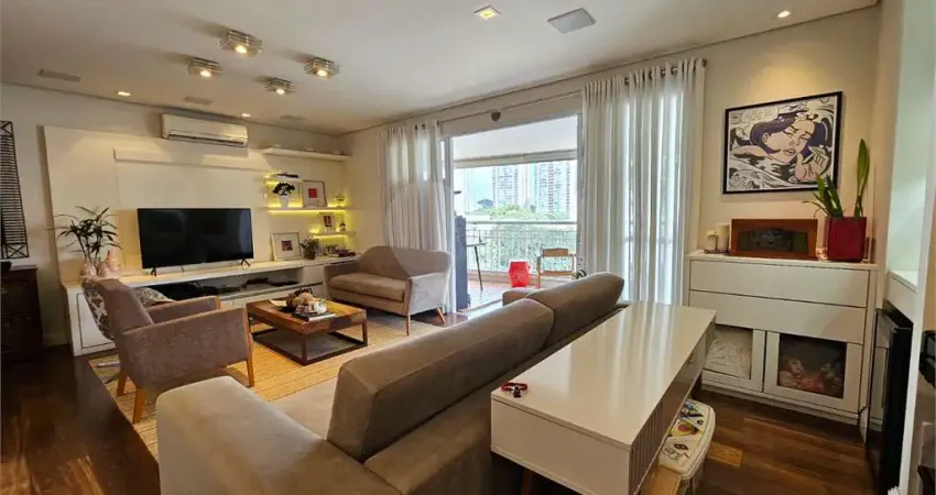 Apartamento com 4 quartos à venda na Rua Fábia, 138, Vila Romana, São Paulo