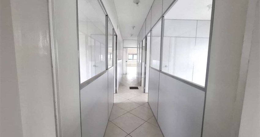 Prédio para alugar na Avenida Baruel, 503, Vila Baruel, São Paulo