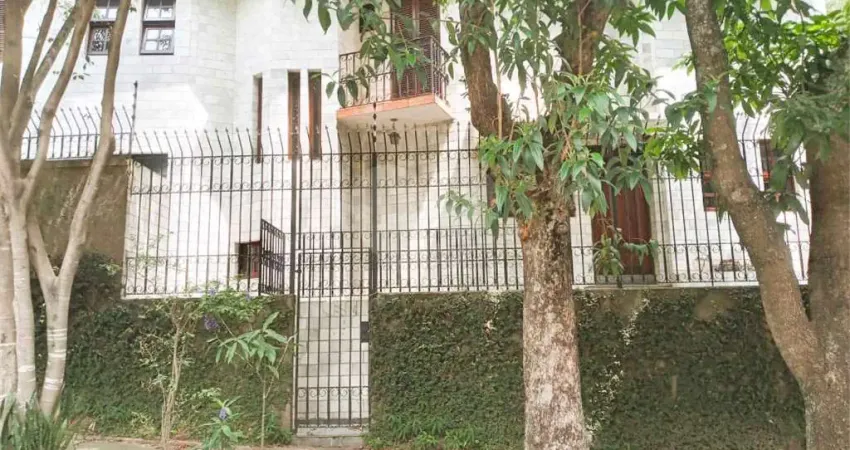 Casa com 3 quartos para alugar na Rua Poetisa Colombina, 58, Jardim Bonfiglioli, São Paulo