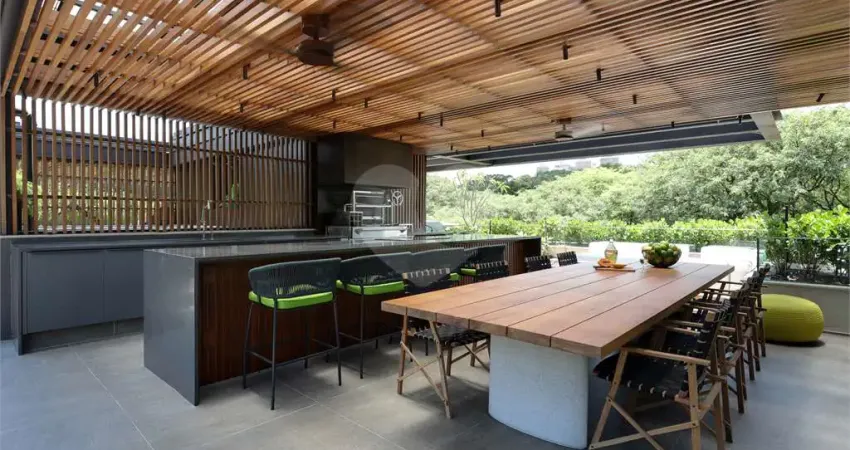 Casa em condomínio fechado com 4 quartos à venda na Avenida Professor Fonseca Rodrigues, 1704, Alto de Pinheiros, São Paulo