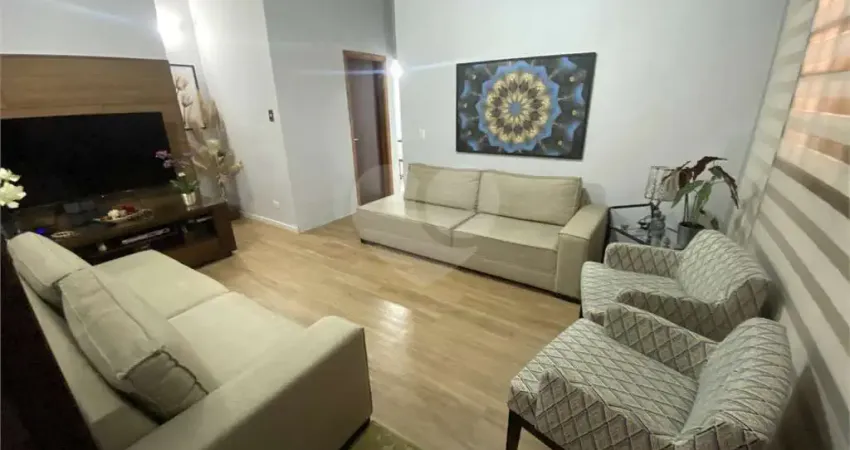 Casa com 4 quartos à venda na Rua Pedro Tomé de Freitas, 57, Jardim Itapeva, São Paulo