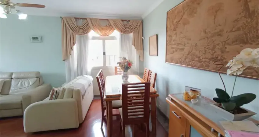 Apartamento com 3 quartos à venda na Rua Teodureto Souto, 922, Cambuci, São Paulo