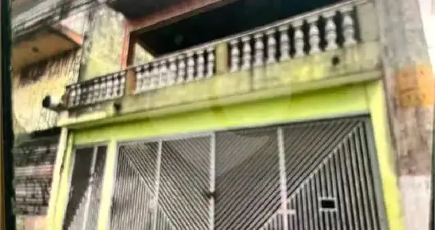 Casa com 3 quartos à venda na Rua Antônio Vanucci, 5, Bandeiras, Osasco