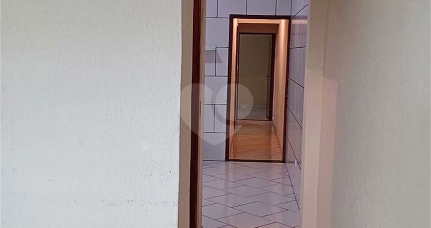 Casa com 2 quartos à venda na Rua Antônio Chalupe, 183, Vila Boa Vista, Barueri