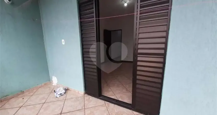 Casa com 3 quartos à venda na Rua Silvestre Lourenço da Silva, 47, Vila Yolanda, Osasco
