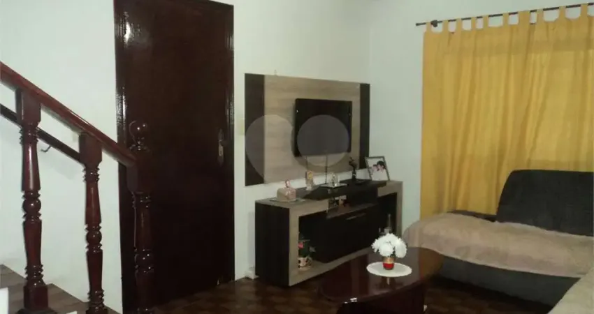 Casa com 3 quartos à venda na Rua Biágio Marchetti Neto, 135, Cidade das Flores, Osasco