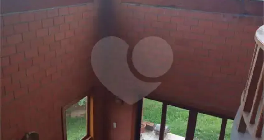 Casa em condomínio fechado com 2 quartos à venda na Rua Nossa Senhora de Guadalupe, 1, Morada do Sol, Santana de Parnaíba