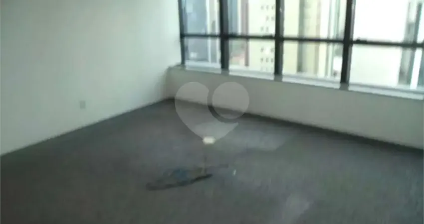 Sala comercial para alugar na Alameda Vicente Pinzon, 144, Vila Olímpia, São Paulo