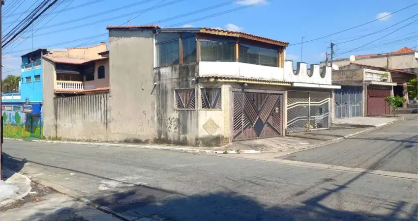 Casa com 4 quartos à venda na Rua Ricardo Gumbleton Daunt, 210, Jardim Nice, São Paulo