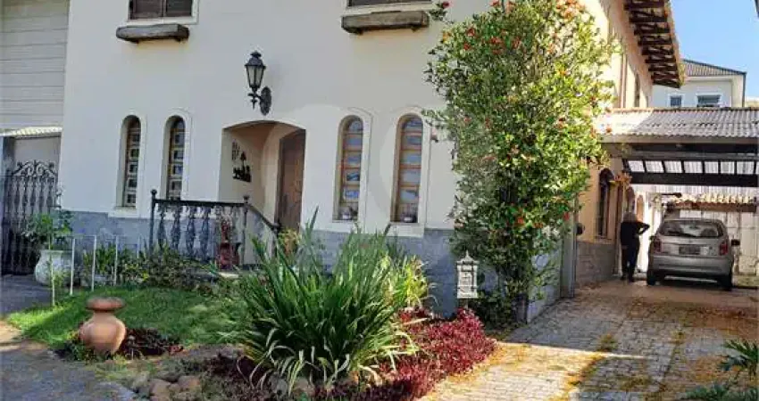 Casa em condomínio fechado com 3 quartos à venda na Alameda das Sempre-Vivas, 907, Alphaville, Santana de Parnaíba