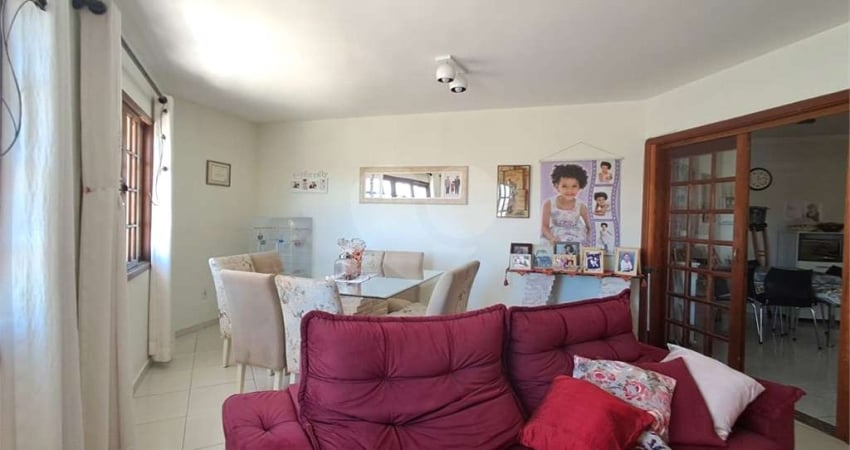 Casa com 3 quartos à venda na Rua Lourenço Cândido de Siqueira, 109, Jardim Arize, São Paulo