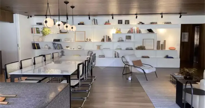 Apartamento com 3 quartos à venda na Avenida Portugal, 587, Brooklin Paulista, São Paulo