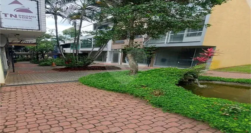 Prédio à venda na Calçada Vitória Régia, 78, Condomínio Centro Comercial Alphaville, Barueri