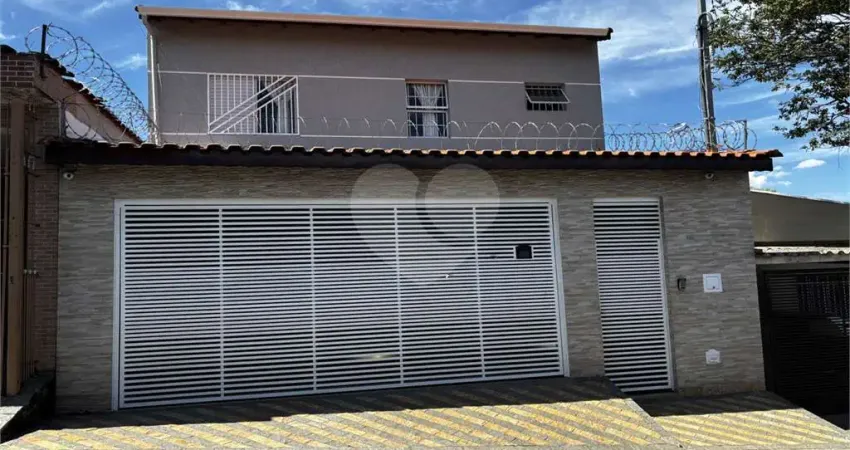 Casa com 2 quartos à venda na Rua Central, 221, Parque Santo Antônio, Guarulhos