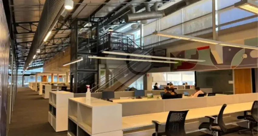 Casa comercial para alugar na Rua Werner Von Siemens, 111, Lapa de Baixo, São Paulo